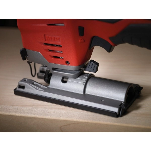 Лобзик Milwaukee M12JS-0 детальные картинки Детальное изображение : лобзик milwaukee m12js-0