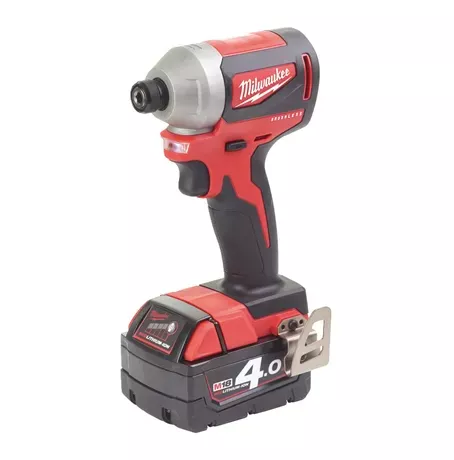Детальное изображение : винтоверт milwaukee m18 cblid-402c