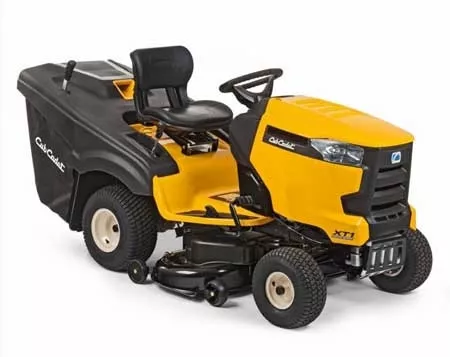Газонокосилка бензиномоторная самоходная с сиденьем &quot;Cub Cadet&quot; XT1 OR106; цена 