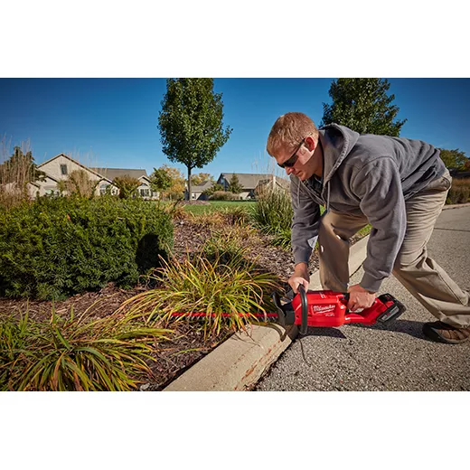 Кусторез Milwaukee M18 FUEL CHT-0: 4933459346 по цене 50 590 ₽ Кусторез Milwaukee M18 FUEL CHT-0: 0 УТ000027999 Товар Инструмент и оснастка