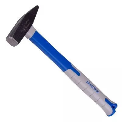 Молоток 300 г, фиберглаcсовая рукоятка МАСТАК 091-03300 : в описании характеристика и цена Цена по акции на молоток 300 г, фиберглаcсовая рукоятка мастак 091-03300 в магазине Инструмент-24