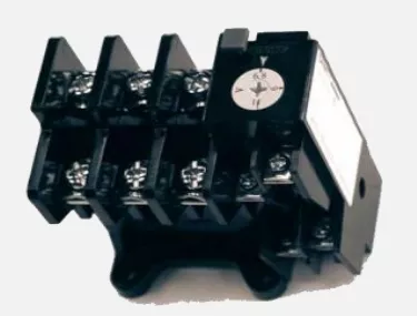 Детальная фотография электромагнитное тепловое реле (термореле)