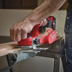 Акции и распродажа электрорубанок milwaukee m18bp-402c