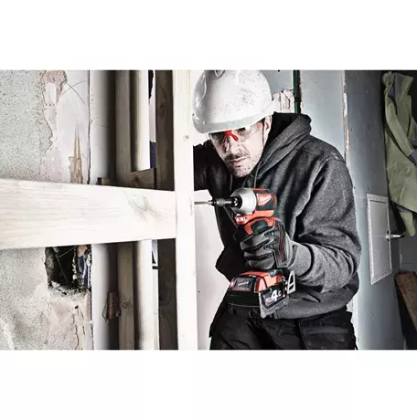 Детальное изображение : винтоверт milwaukee m18 cblid-402c
