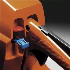 Husqvarna 240 + цепь Бензопила; цена 27&nbsp;172 &#8381;