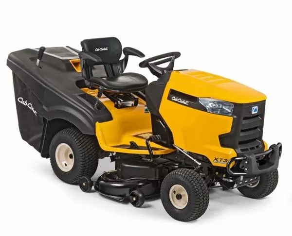 Газонокосилка бензиномоторная самоходная с сиденьем "Cub Cadet" XT3 QR95