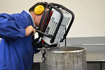 Акции и распродажа вектор ручной кромкорез вм-21s