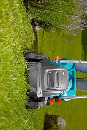 Газонокосилка электрическая PowerMax 1200/32; цена 
