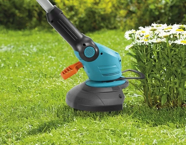 Триммер аккумуляторный EasyCut Li-18/23R без аккумулятора: 09823-55.000.00 по цене 8 661 ₽ Триммер аккумуляторный EasyCut Li-18/23R без аккумулятора: Триммеры Товар УТ000034696 0