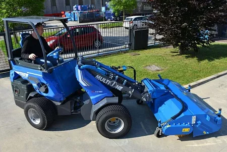 Акции и скидки в магазине мини-погрузчик multione agri 7.3sd