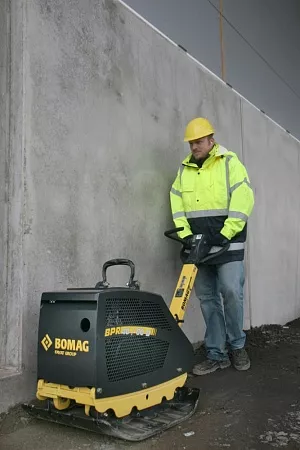 Акции и скидки в магазине виброплита реверсивная bomag bpr 50/55 d/e