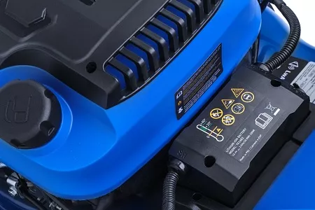 Самоходная бензиновая газонокосилка Hyundai L 4610SE с электростартером; цена 49&nbsp;790 &#8381;