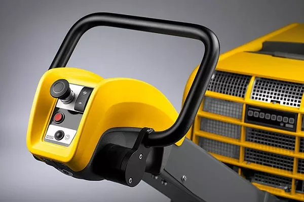 Виброплита дизельная Wacker Neuson DPU 90 с реверсом 853&nbsp;083 &#8381;