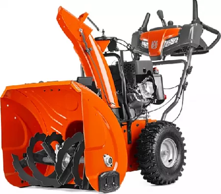 Бензиновый снегоуборщик Husqvarna ST224; цена 271&nbsp;937 &#8381;