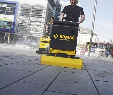 Акции и скидки в магазине виброплита реверсивная bomag bpr 35/60 d/e stoneguard