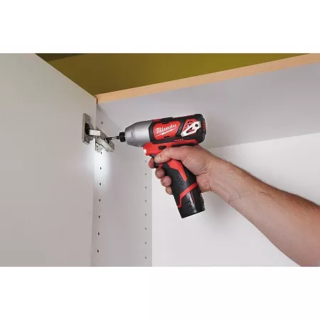 Акции и распродажа milwaukee m12 bid-0 винтоверт импульсный