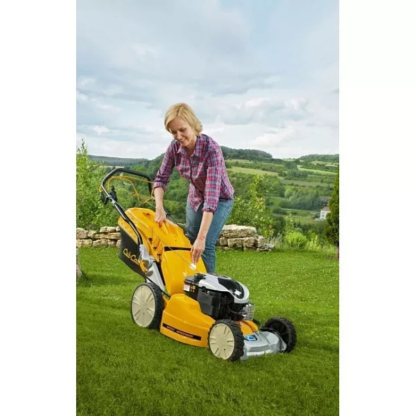 Газонокосилка бензиномоторная самоходная "Cub Cadet" CC 46 SPB V IS: 12BGK17E603 по цене 43 796 ₽ Газонокосилка бензиномоторная самоходная "Cub Cadet" CC 46 SPB V IS: Газонокосилки бензиновые Товар УТ000041192 0