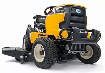 Газонокосилка бензиномоторная самоходная с сиденьем &quot;Cub Cadet&quot; XT3 QS137; цена 