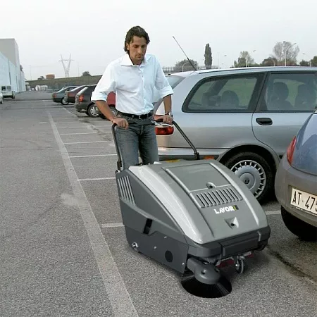 Lavor PRO Подметальная машина SWL 900 ET; цена 617&nbsp;990 &#8381;