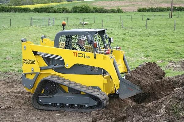 Погрузчик Wacker Neuson 1101c гусеничный с бортовым поворотом 11&nbsp;024&nbsp;999 &#8381;