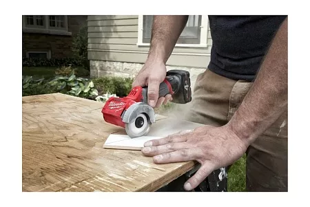 Акции и распродажа аккумуляторная отрезная машина milwaukee m12 fcot-422x fuel