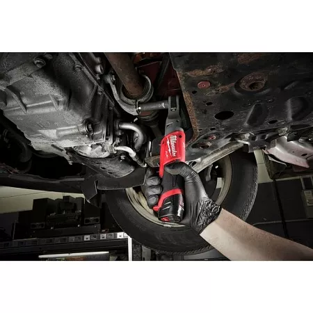 Акция гайковерт milwaukee m12 fuel fir 38-201b 3/8&quot;