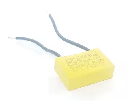 *S3F31072 Конденсатор для 3000F3: 73.64 &#8381;