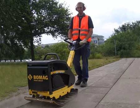 Акции и скидки в магазине виброплита реверсивная bomag bpr 35/60 d/e