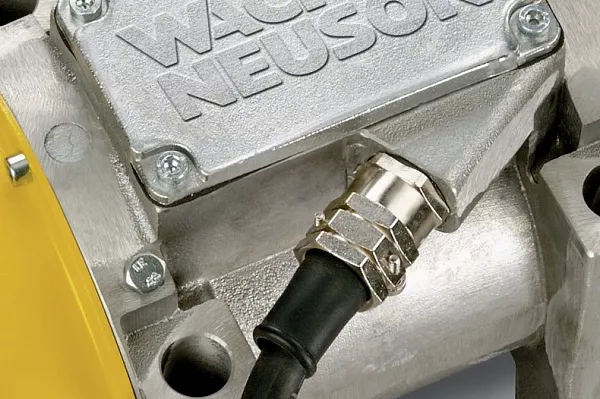 Wacker Neuson AR 64/1,5/400 Вибратор площадочный 67&nbsp;536 &#8381;