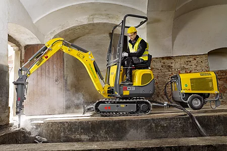 Акции и скидки в магазине гусеничный экскаватор wacker neuson 803 dual power
