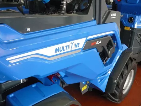 Акции и скидки в магазине мини-погрузчик multione 8.4s