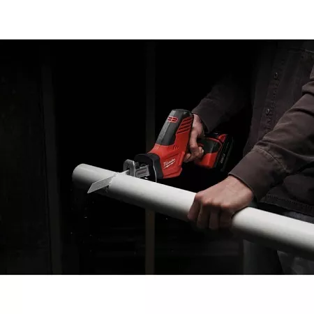 Акции и распродажа milwaukee c18hz -0 сабельная пила