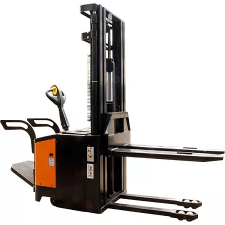 Акции в Инструмент-24 на штабелер самоходный grost shed 15/35tv