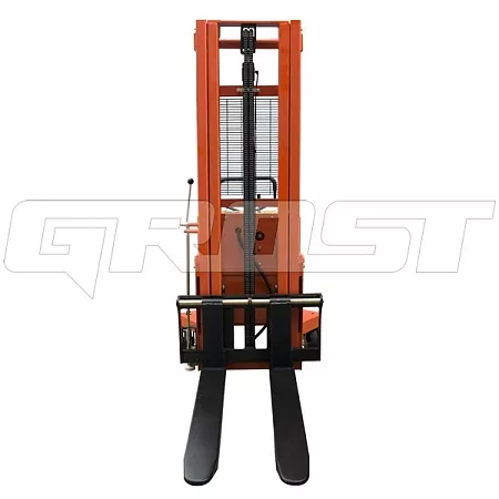 Акции в Инструмент-24 на штабелер с электроподъемом grost hed 15/20