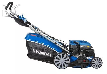 Самоходная бензиновая газонокосилка Hyundai L 4610S; цена 41&nbsp;490 &#8381;