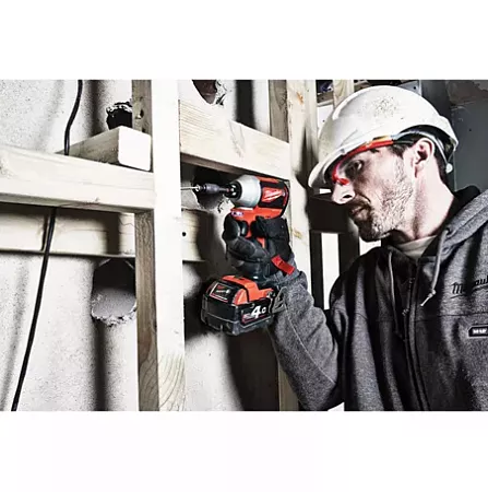 Акции и распродажа винтоверт milwaukee m18 cblid-0