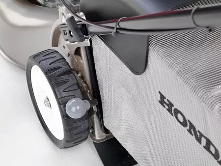 Газонокосилка HONDA HRG416C; цена 72&nbsp;913 &#8381;