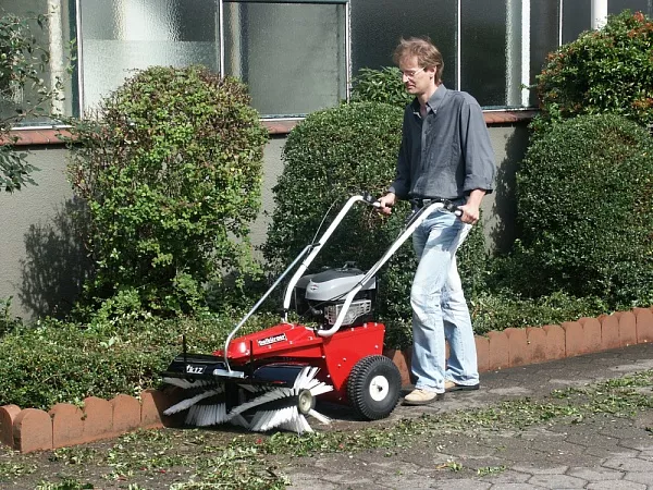 Универсальная щетка для подметальной машины Tielbuerger TK17 (комплект): AD-090-073 по цене Универсальная щетка для подметальной машины Tielbuerger TK17 (комплект): Щетки для подметальных машин Товар УТ-00017243 0