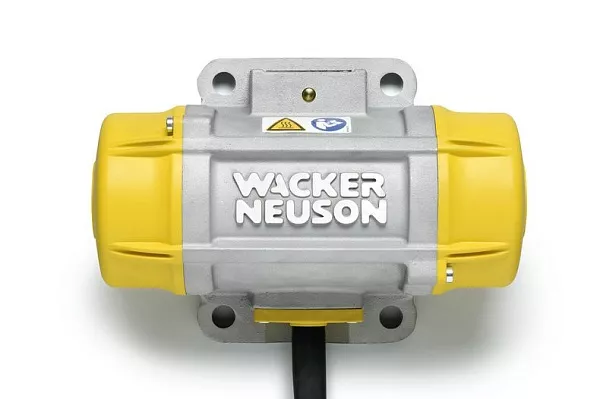 Wacker Neuson Вибратор площадочный AR 26/3/230 w 38&nbsp;389 &#8381;