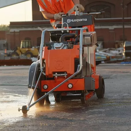 Швонарезчик Husqvarna FS 524 новое в магазине tool-24.ru