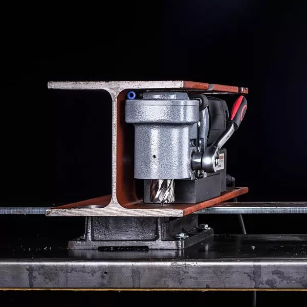 Магнитный станок EUROBOOR ECO.36 Угловой – купить в , детальное изображение
Магнитный станок EUROBOOR ECO.36 Угловой – купить в , подробное изображение