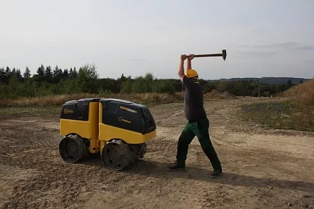 Акции и скидки в магазине виброкаток траншейный bomag bmp 8500 economizer