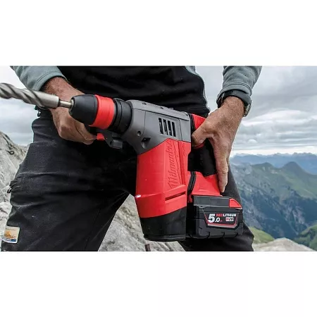 Перфоратор Milwaukee M28 CHPX-0X FUEL акция