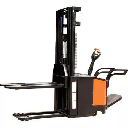 Акции в Инструмент-24 на штабелер самоходный grost shed 15/35tv