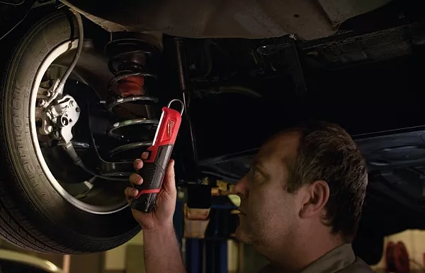 Детальное изображение : milwaukee m12sl-0 фонарь