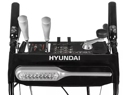 Бензиновый снегоуборщик Hyundai S 7066; цена 83&nbsp;990 &#8381;