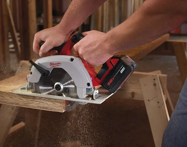 Детальное изображение : пила milwaukee hd18cs-402b