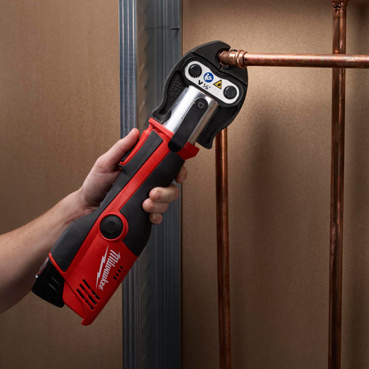 Детальное изображение : milwaukee m12hpt-202c v-kit пресс-инструмент