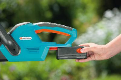 Gardena Ножницы аккумуляторные для живой изгороди EasyCut 42 Accu; цена 10&nbsp;251 &#8381;