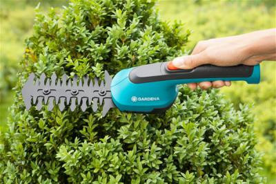 Gardena Ножницы для кустарников аккумуляторные AccuCut; цена 6&nbsp;538 &#8381;
